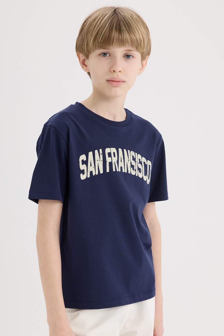 Boy Regular Fit Crew Neck Printed T-Shirt