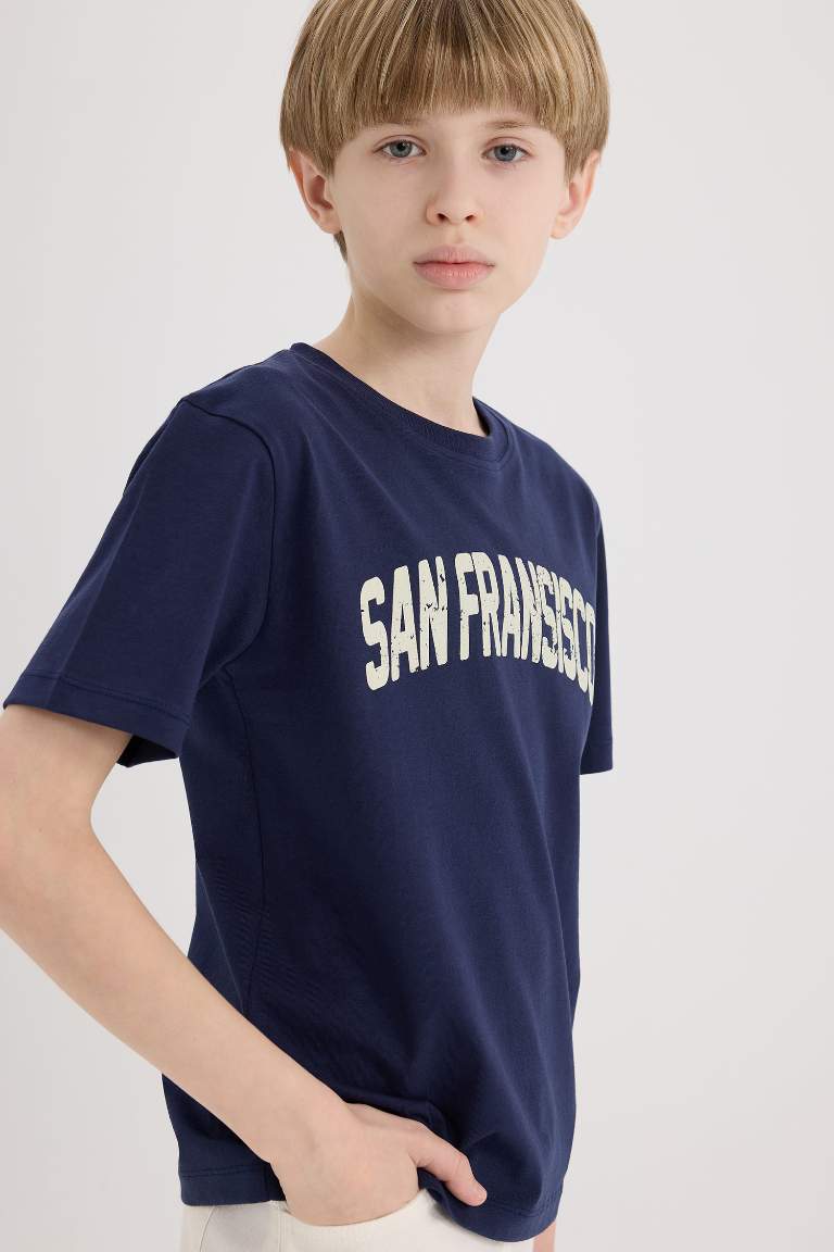 Boy Regular Fit Crew Neck Printed T-Shirt