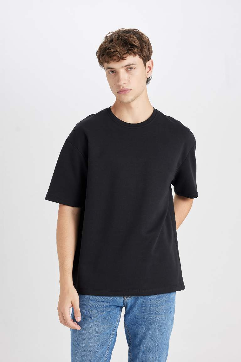 Boxy Fit Crew Neck Basic T-Shirt