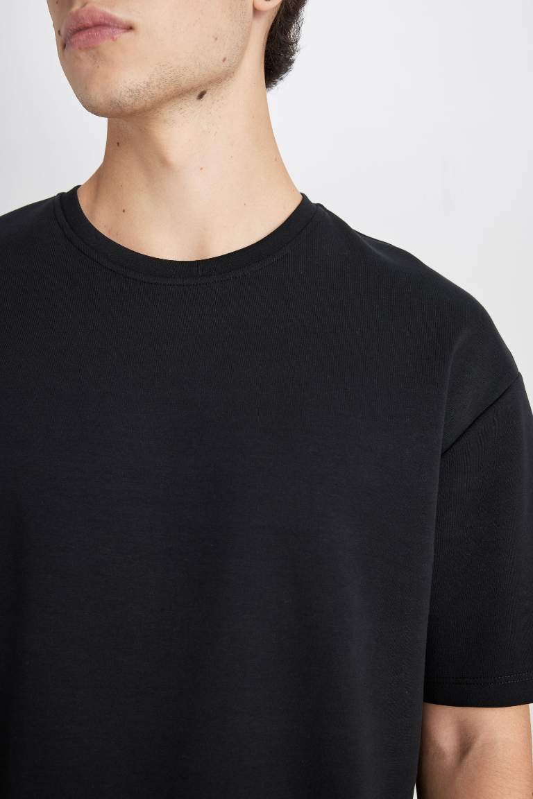 Boxy Fit Crew Neck Basic T-Shirt