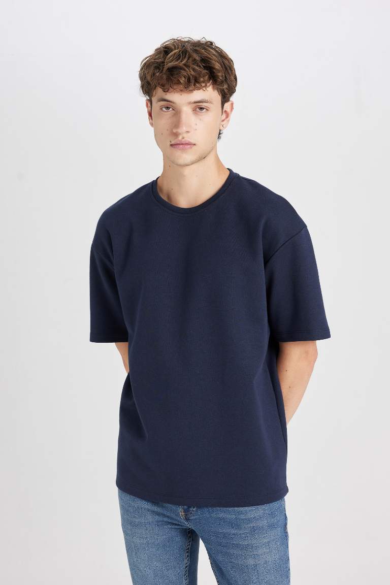 Boxy Fit Crew Neck Basic T-Shirt