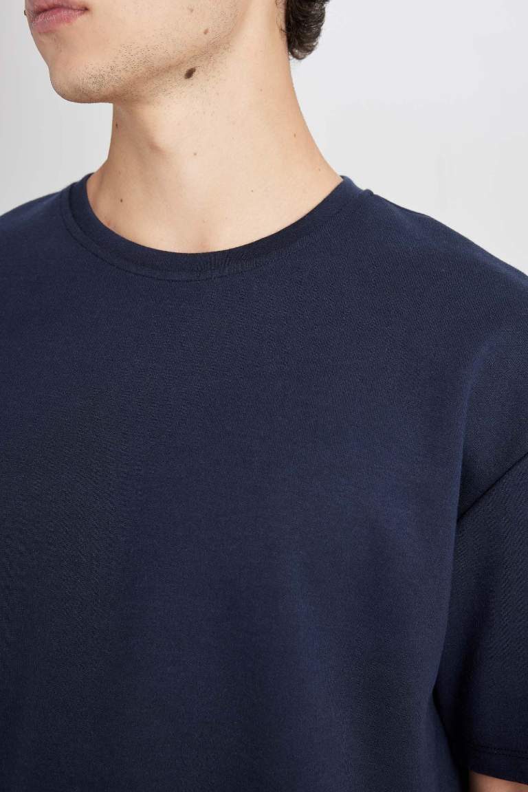 Boxy Fit Crew Neck Basic T-Shirt