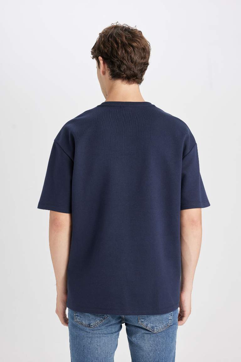 Boxy Fit Crew Neck Basic T-Shirt