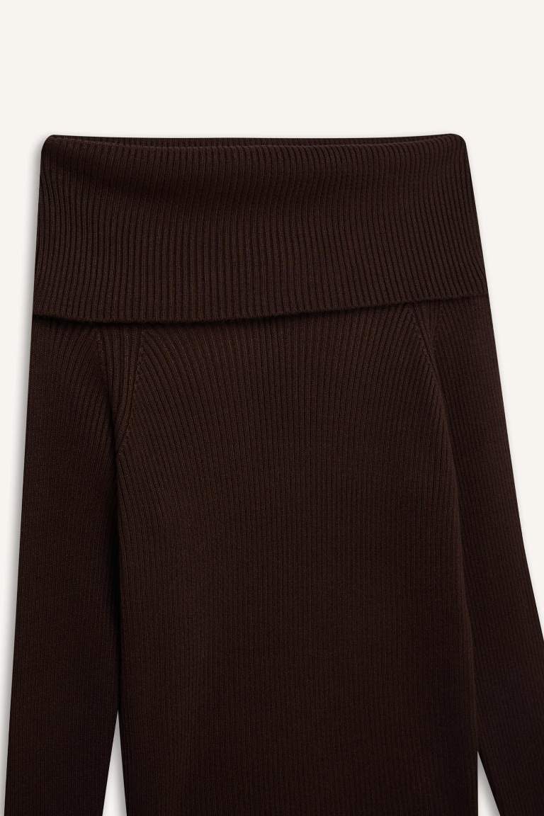 Fitted Omuzu Açık Fitilli Kaşkorse Bluz