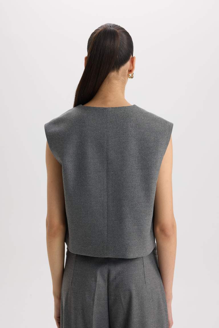 Crew Neck Basic Buttoned Blazer Vest