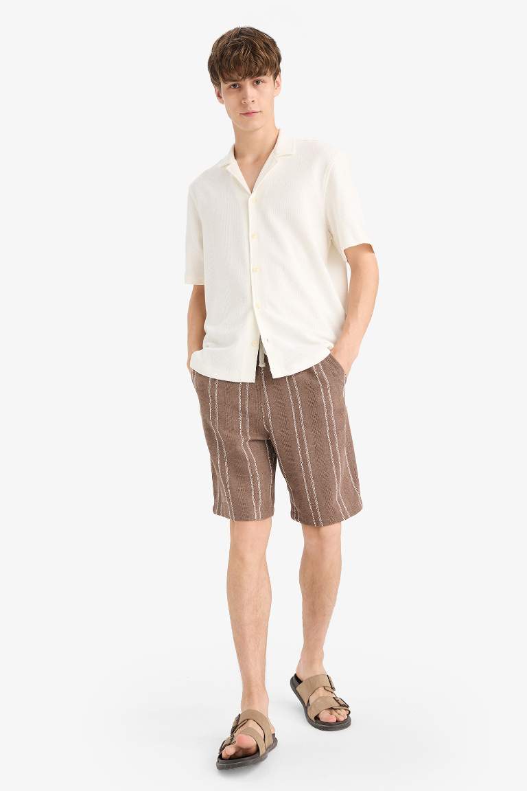 Regular Fit Jakarlı Bermuda Şort