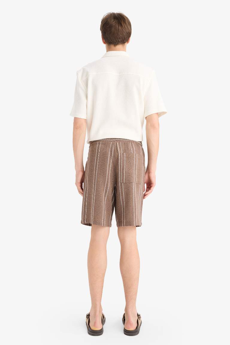 Regular Fit Jakarlı Bermuda Şort