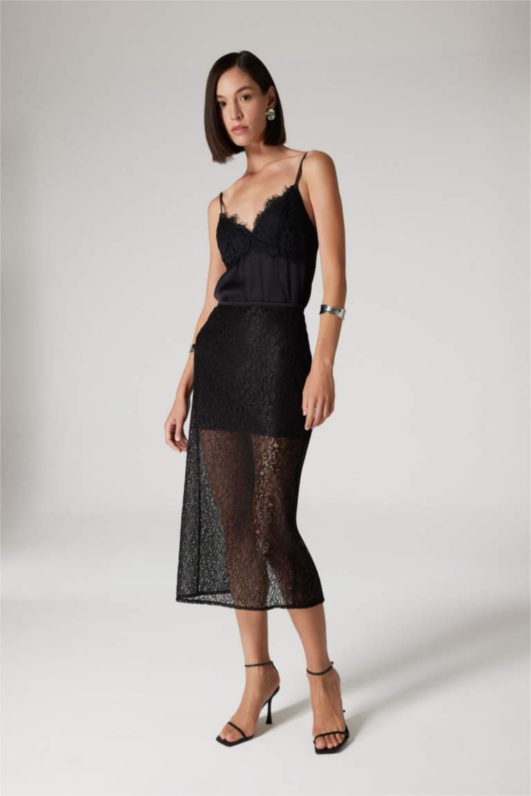 Sorbe x DeFacto Zippered Lace Fabric Basic Slit Midi Black Skirt