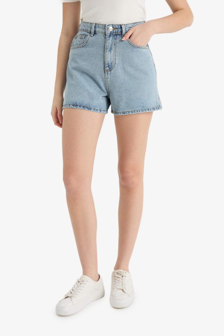 Mom Fit Yüksek Bel Crop Fit Jean Şort