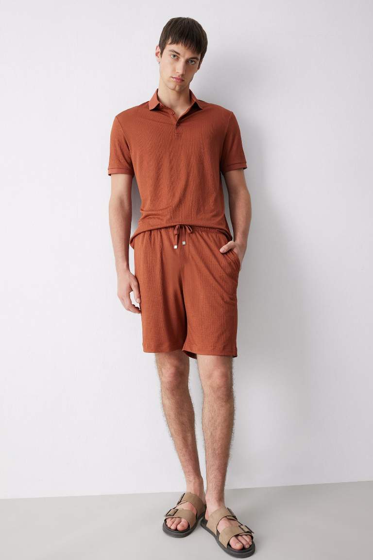 Regular Fit Her Yöne Esneyen Krinkıl Bermuda Şort