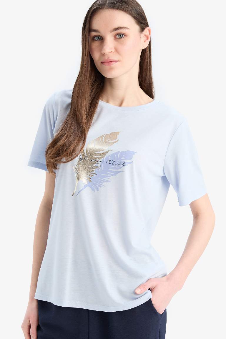 Traditional Regular Fit Embroidered T-Shirt