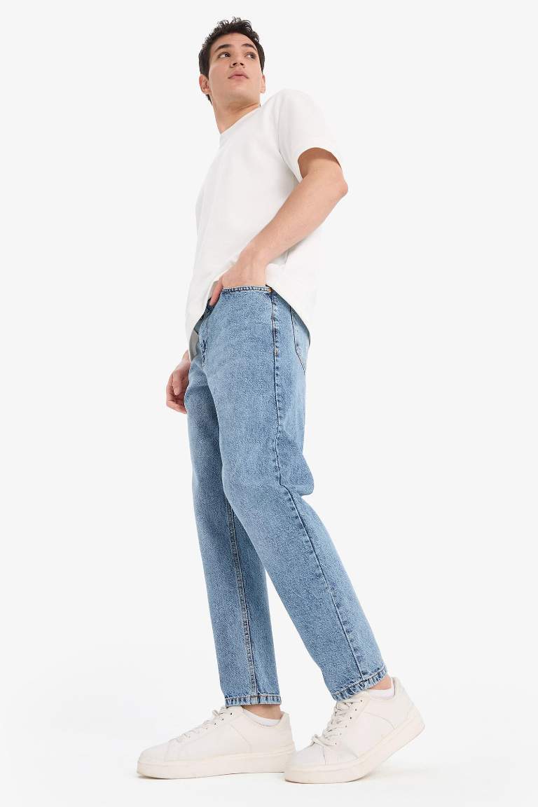 90's Slim Fit Skinny Leg Washed Jeans