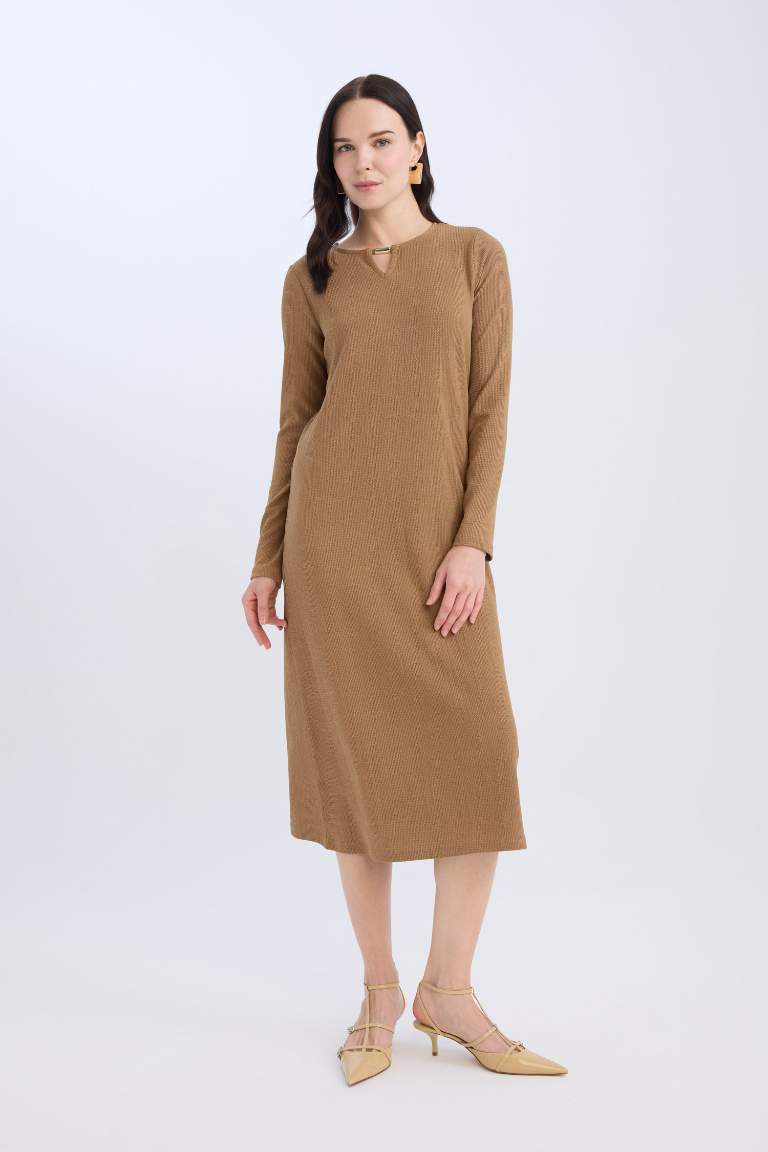 Crew Neck Basic Crepe Long Sleeve Maxi Dress