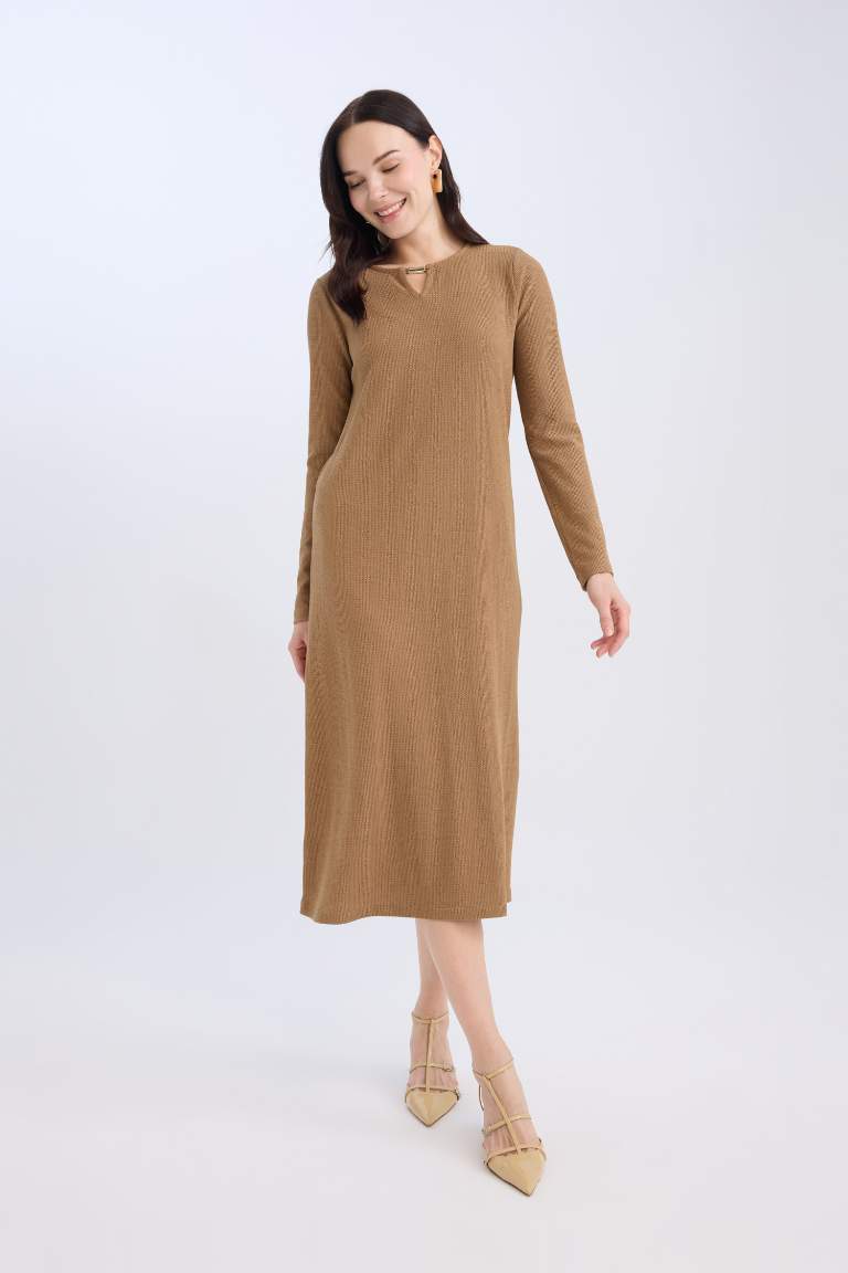 Crew Neck Basic Crepe Long Sleeve Maxi Dress