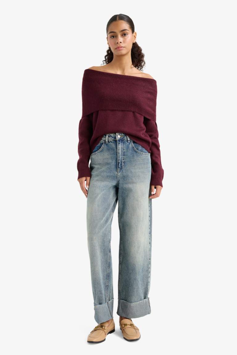 Pull en tricot à épaules dénudées Coupe régulière