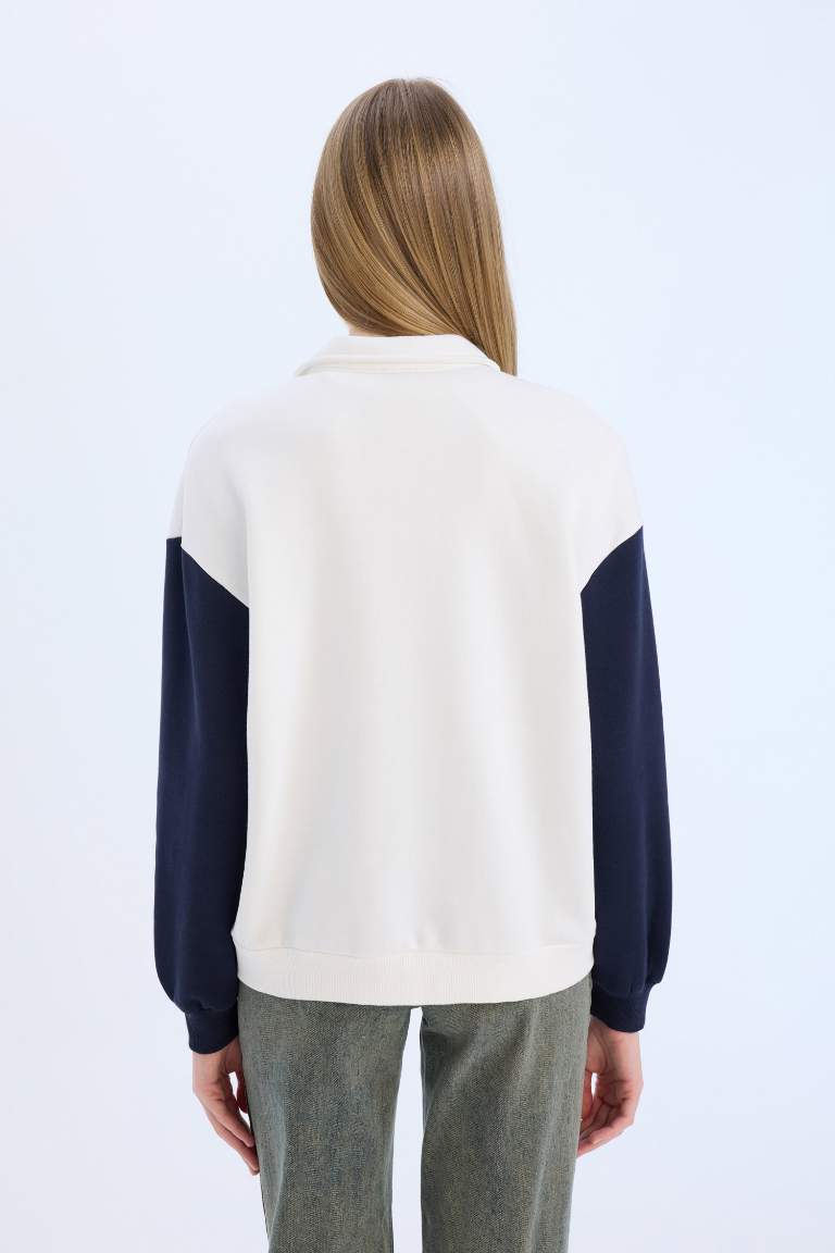 Sweatshirt Oversize à col polo imprimé