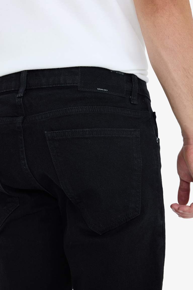 Pedro Slim Fit Dar Kalıp Normal Bel Dar Paça Jean Pantolon