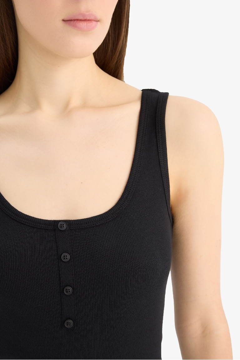 Slim Fit Camisole Square Collar Tank Top