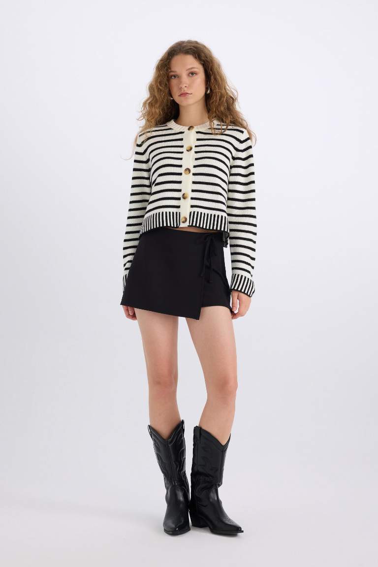 Regular Fit Striped Crew Neck Striped Knit Cardigan