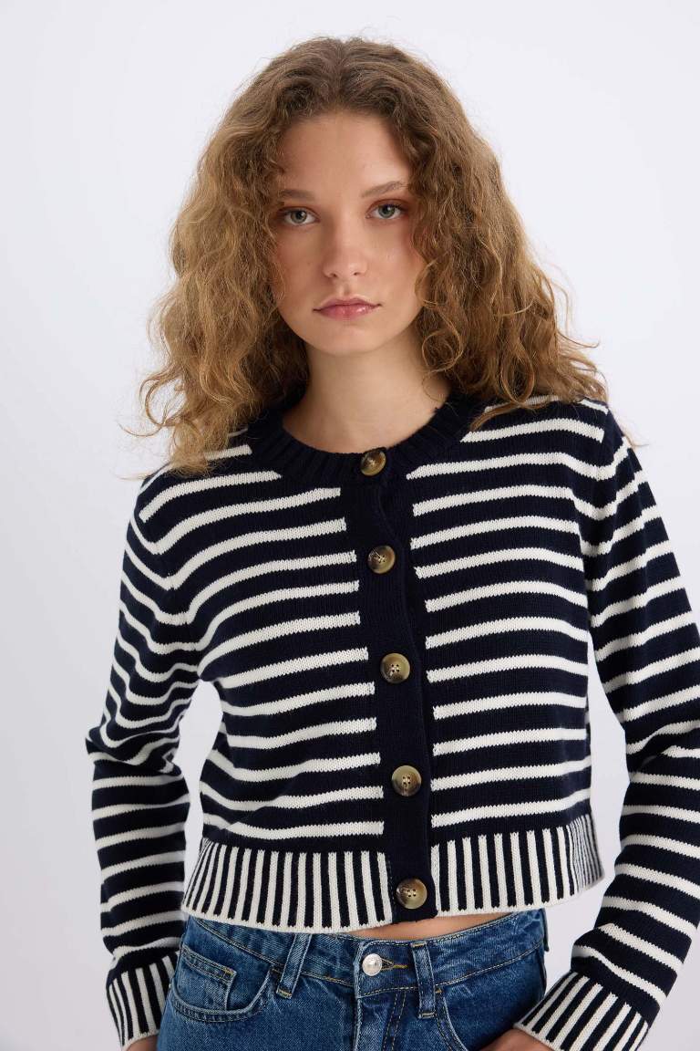 Regular Fit Striped Crew Neck Striped Knit Cardigan