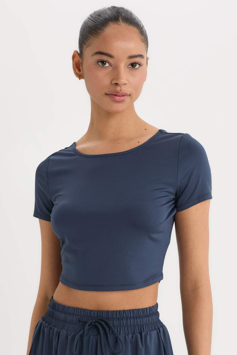 DeFactoFit Crew Neck Sports Crop Top