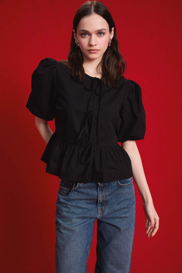 Crew Neck Short Sleeve Blouse