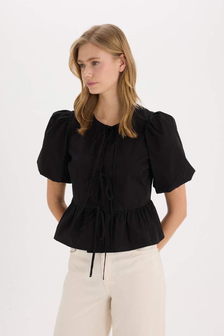 Crew Neck Short Sleeve Blouse