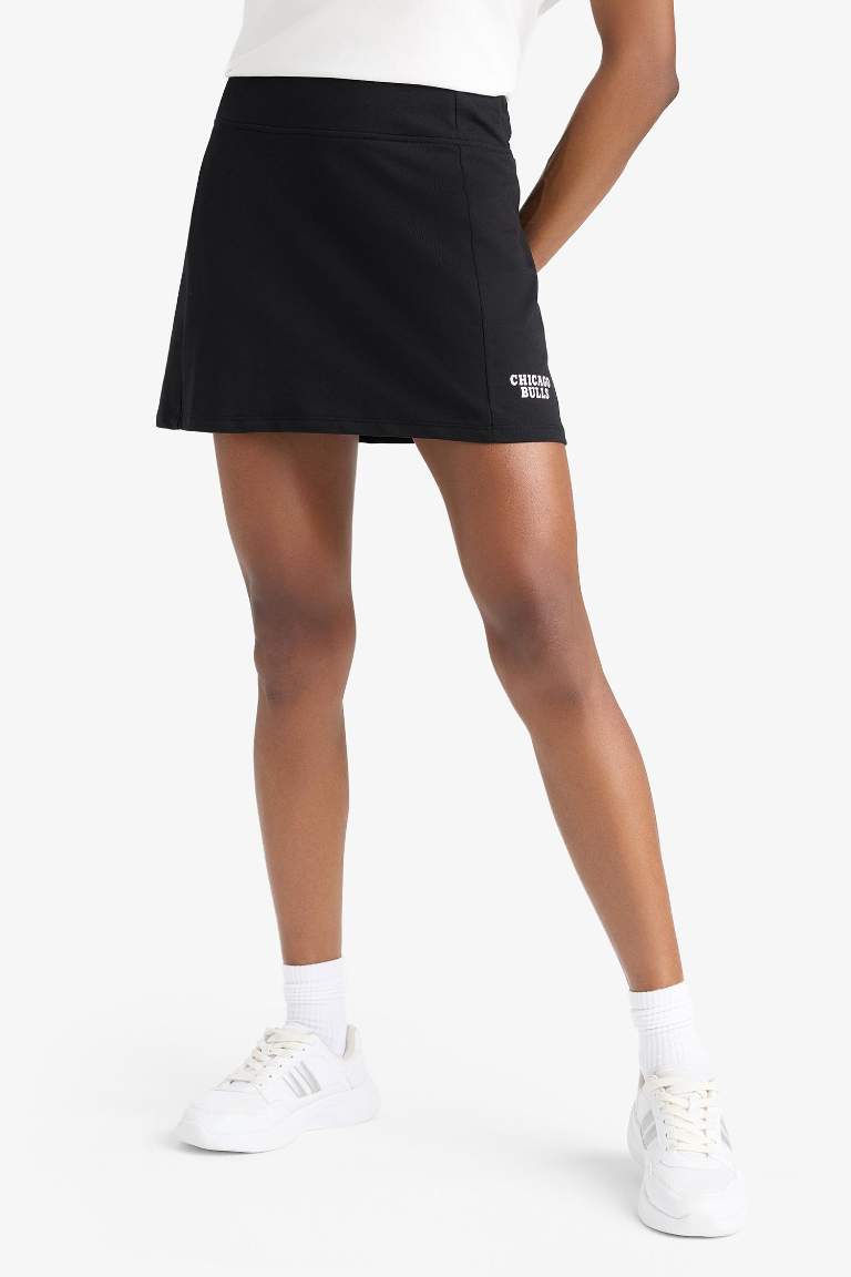 DeFactoFit NBA Chicago Bulls İçi Taytlı Mini Etek