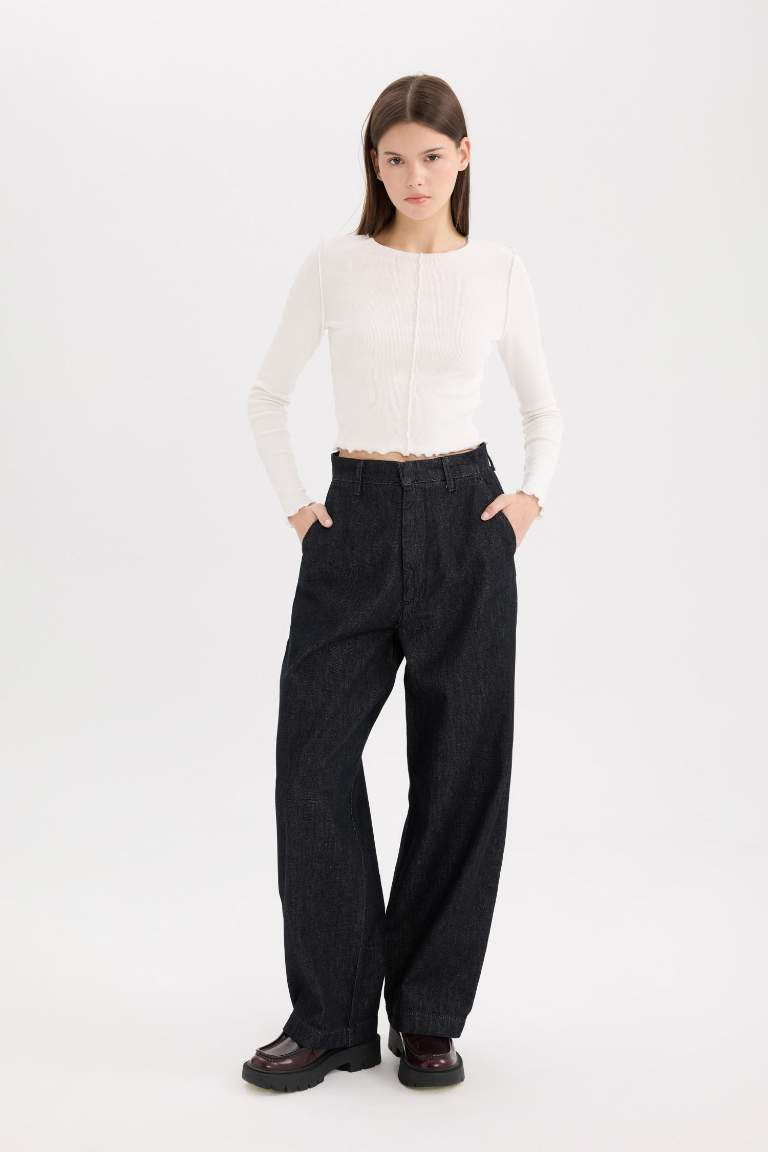 سروال جينز واسع بخصر عالي