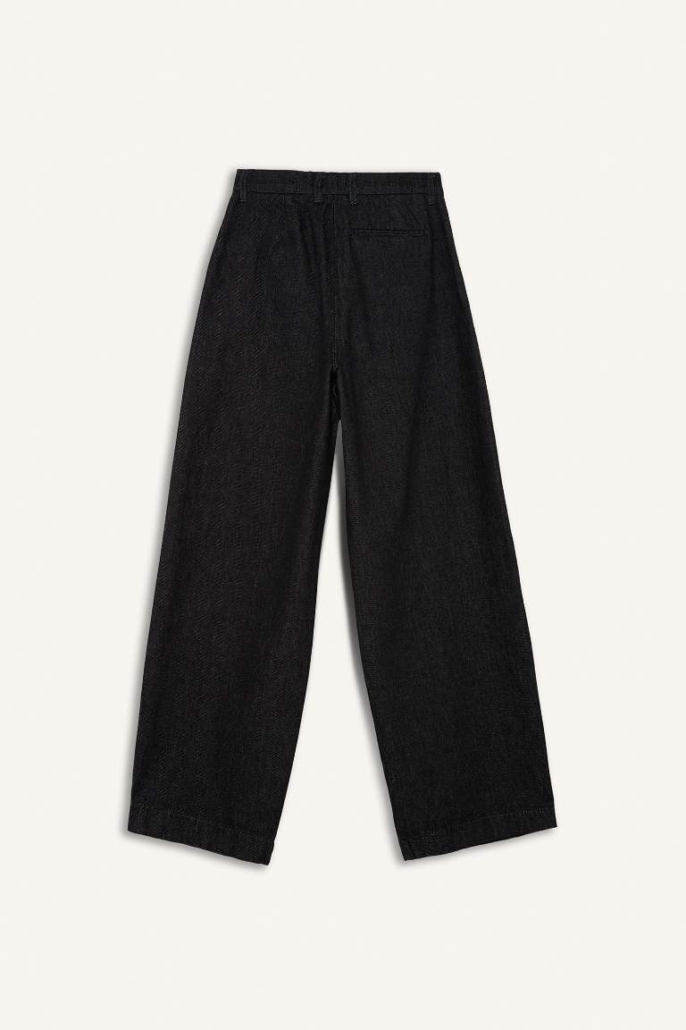 سروال جينز واسع بخصر عالي