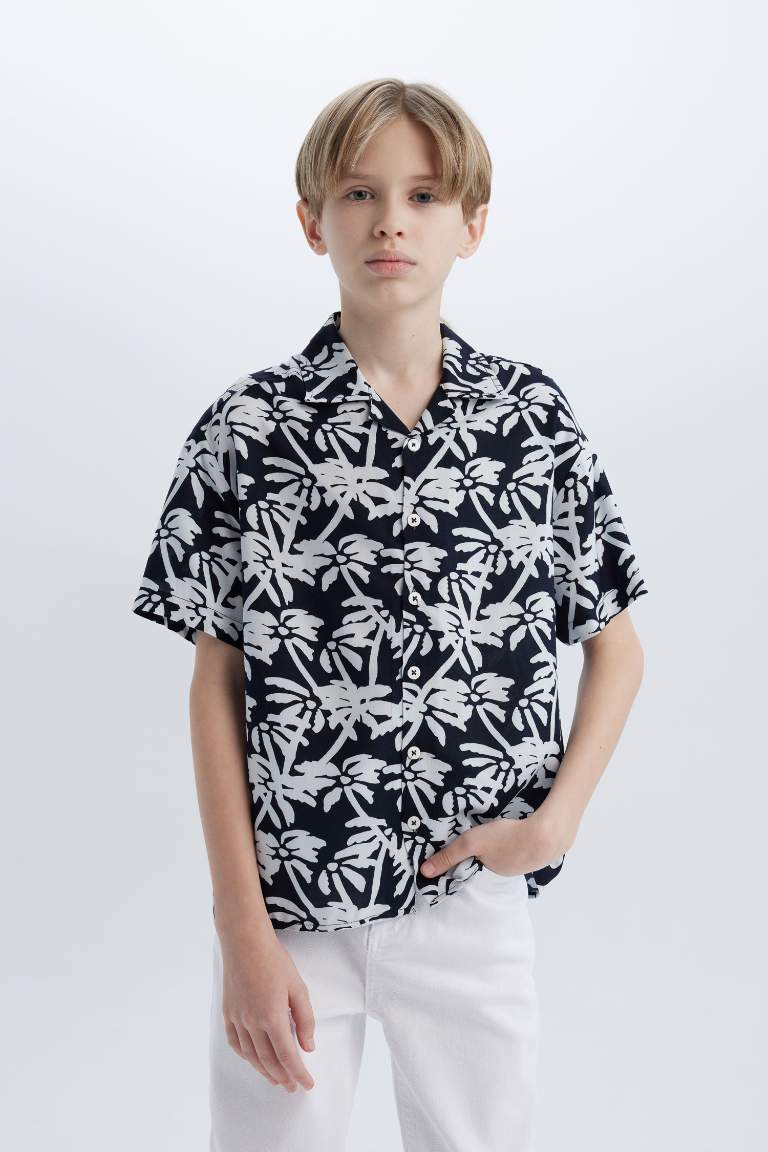 Boy Oversize Fit Polo Neck Patterned Short Sleeve Shirt