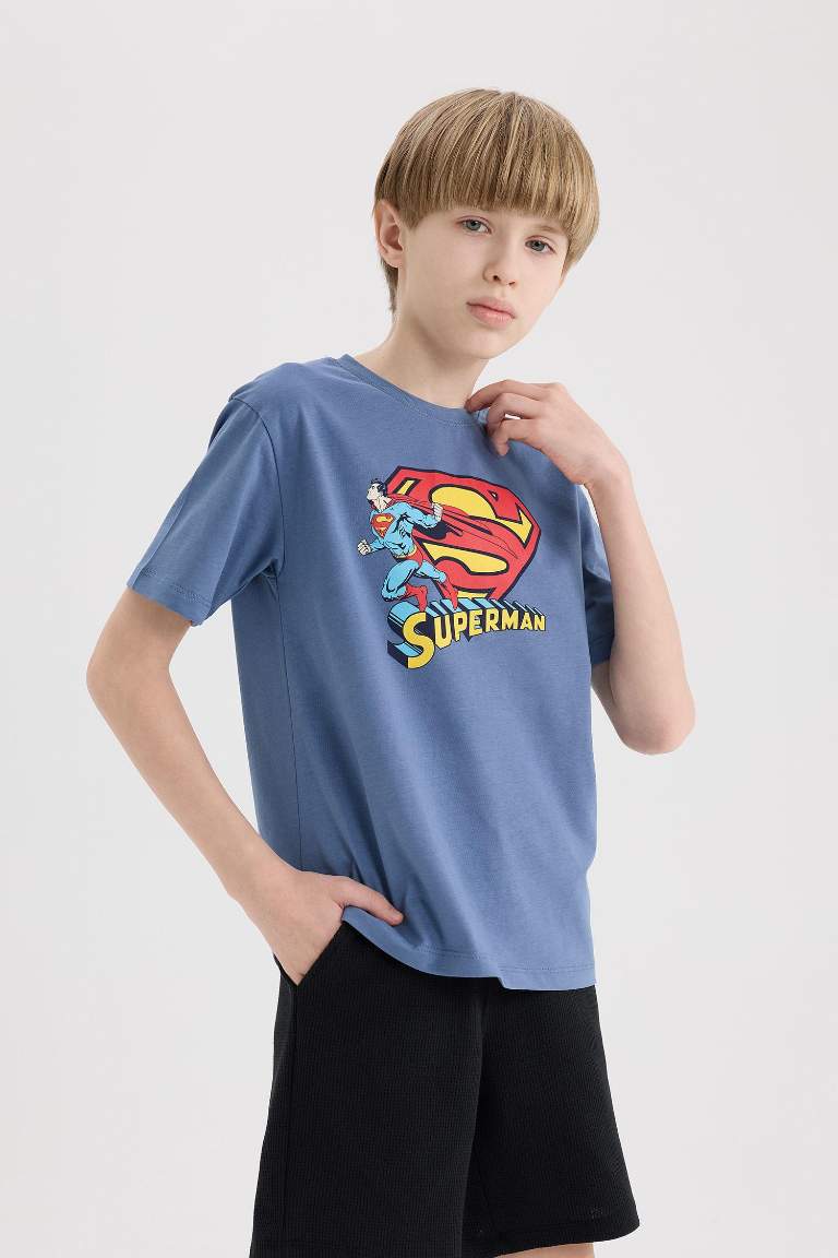 T-shirt imprimé Superman à col rond et manches courtes pour garçon