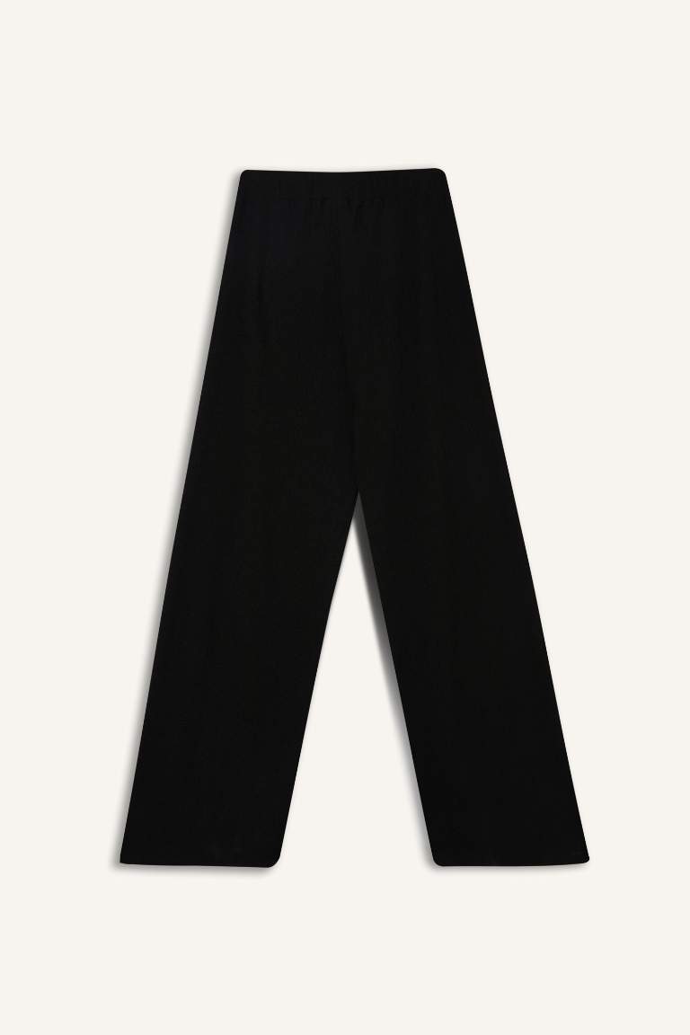 Basic Crepe Wide Leg Trousers