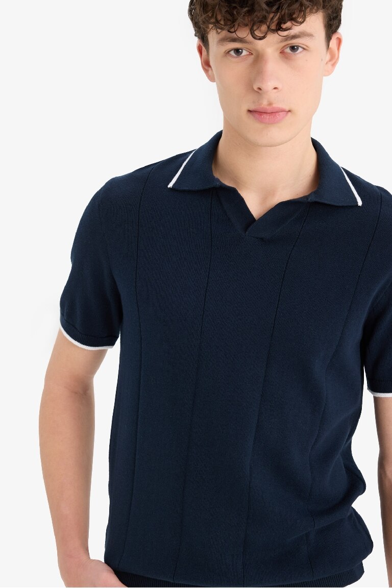 Standard Fit Polo Collar Knitwear Polo T-Shirt