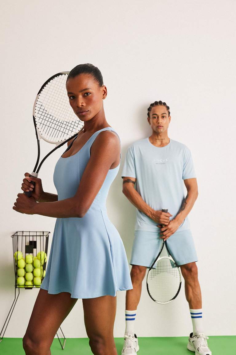 DeFactoFit Standart Fit Kalın Askılı İçi Kısa Taytlı Tenis Elbisesi