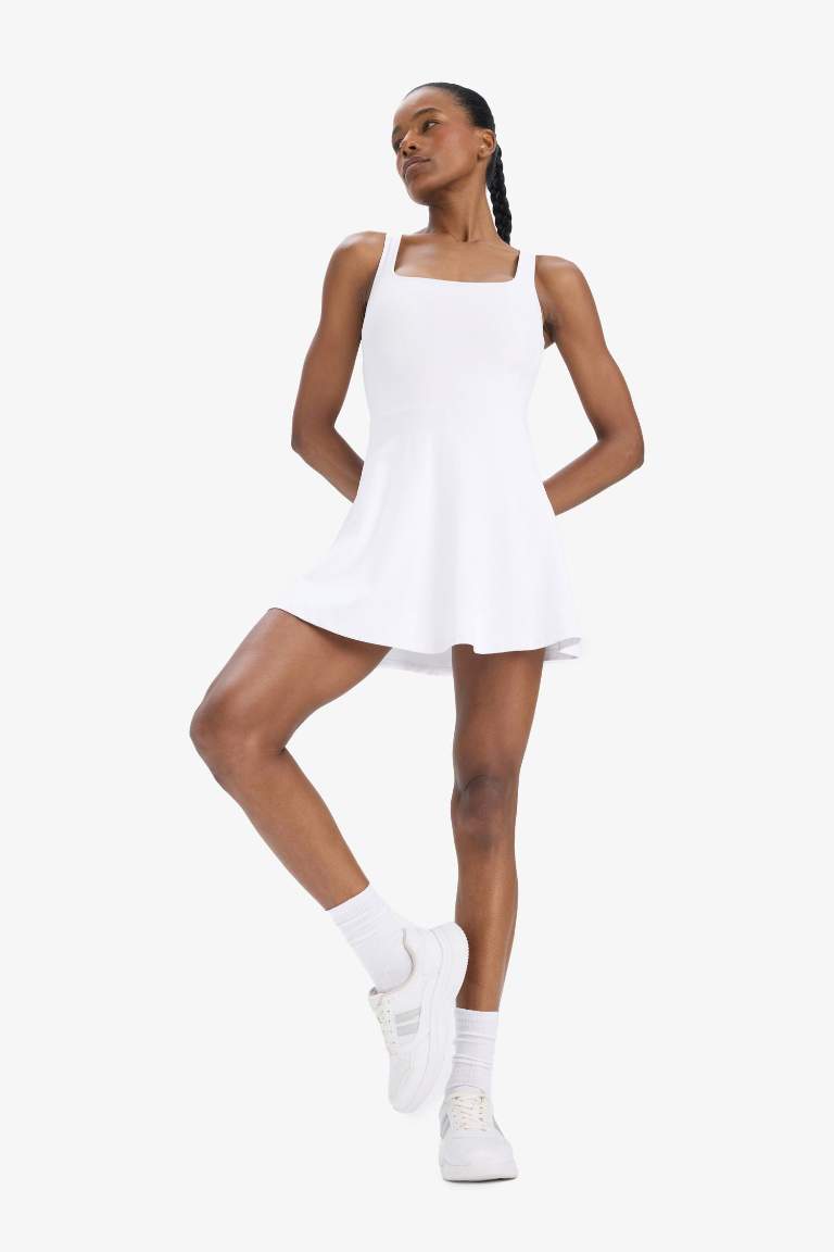 DeFactoFit Standart Fit Kalın Askılı İçi Kısa Taytlı Tenis Elbisesi