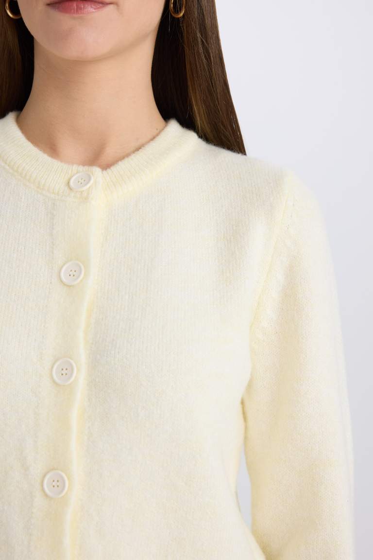 Cardigan à col rond avec boutons Coupe régulière