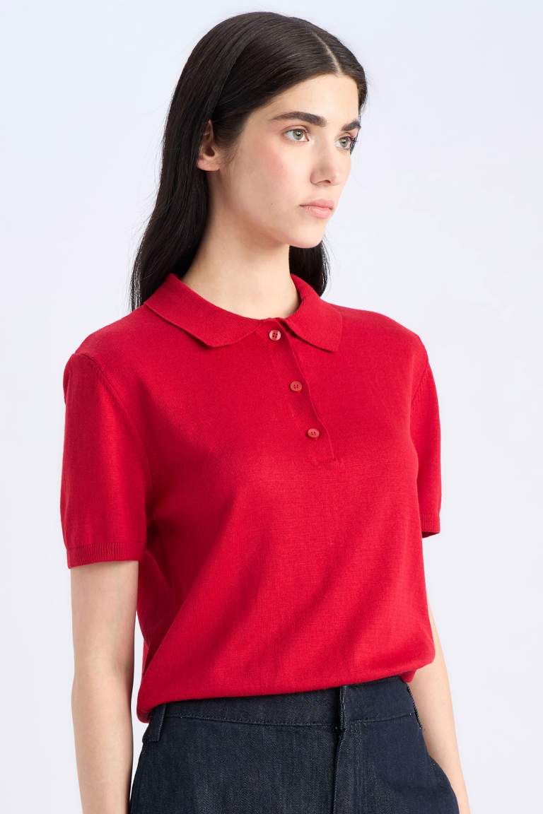 T-shirt Polo rouge en maille à coupe régulière