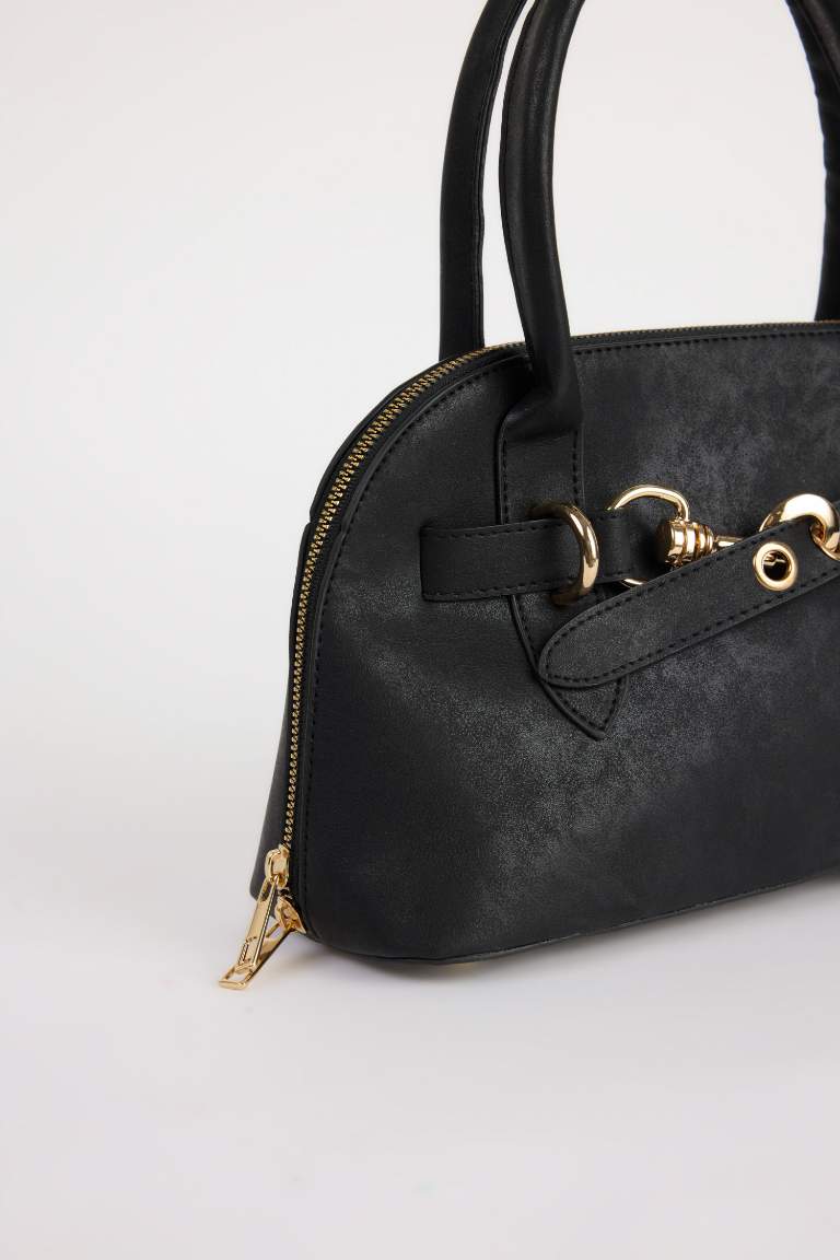 Woman Faux Leather Shoulder Bag