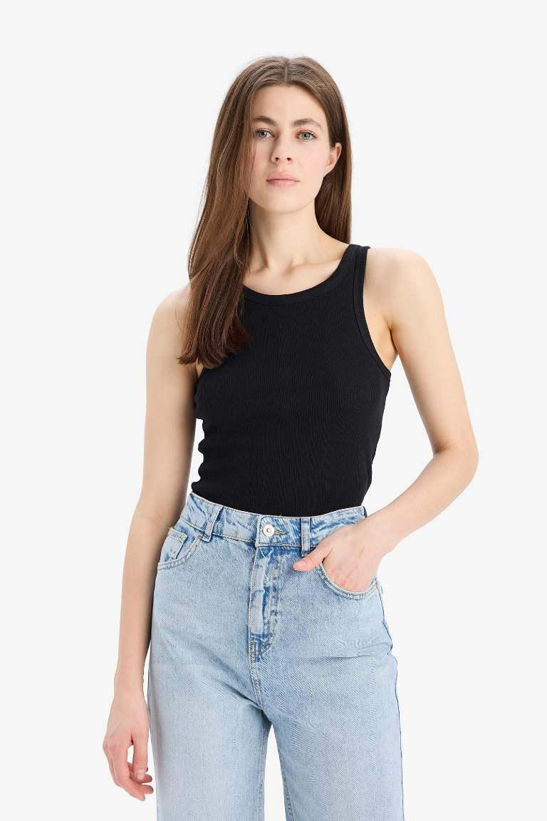 Slim Fit Camisole Halter Collar Tank Top