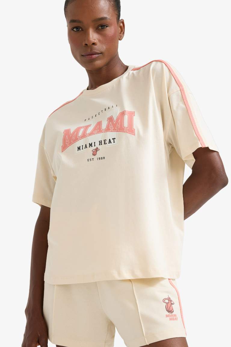 DeFactoFit NBA Miami Heat Oversize футболка с круглым вырезом и коротким рукавом