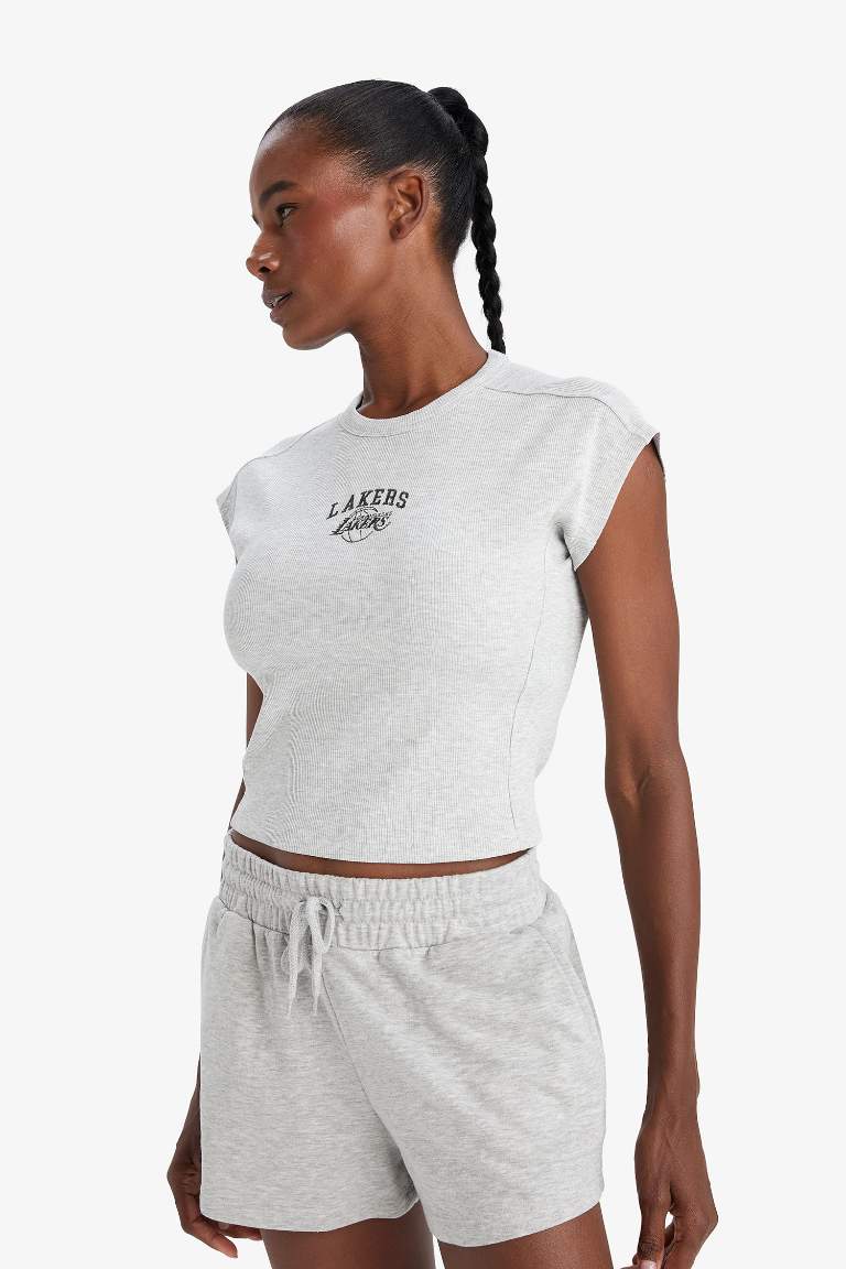 DeFactoFit NBA Los Angeles Lakers Standard Fit Embroidered T-Shirt