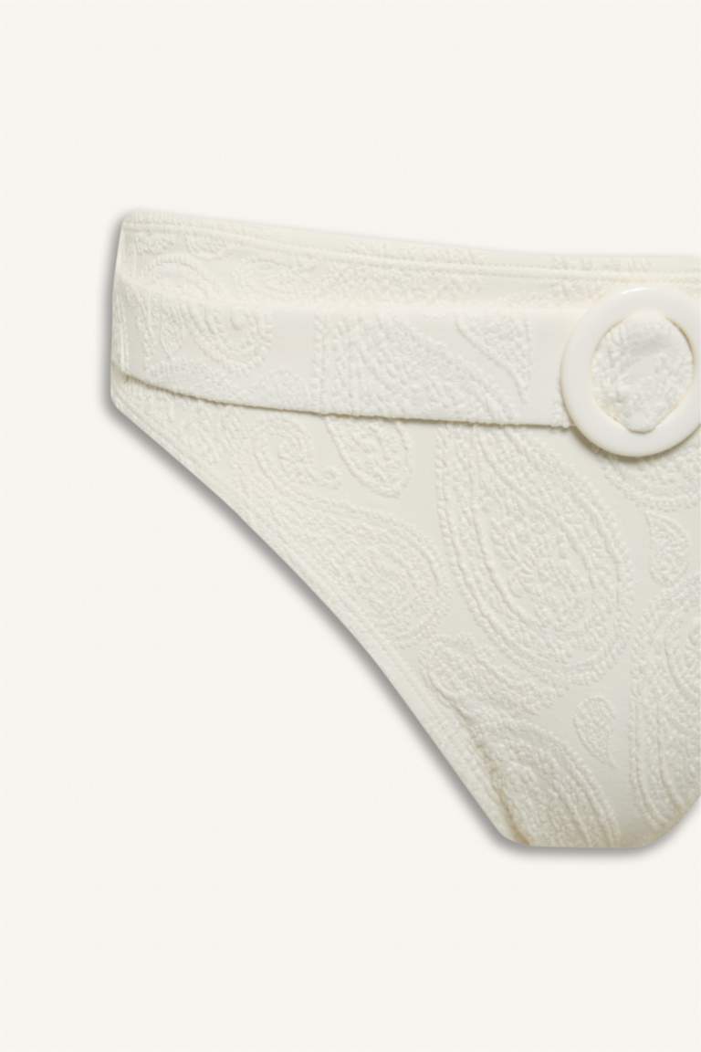 Regular Fit brode Bikini Bottom