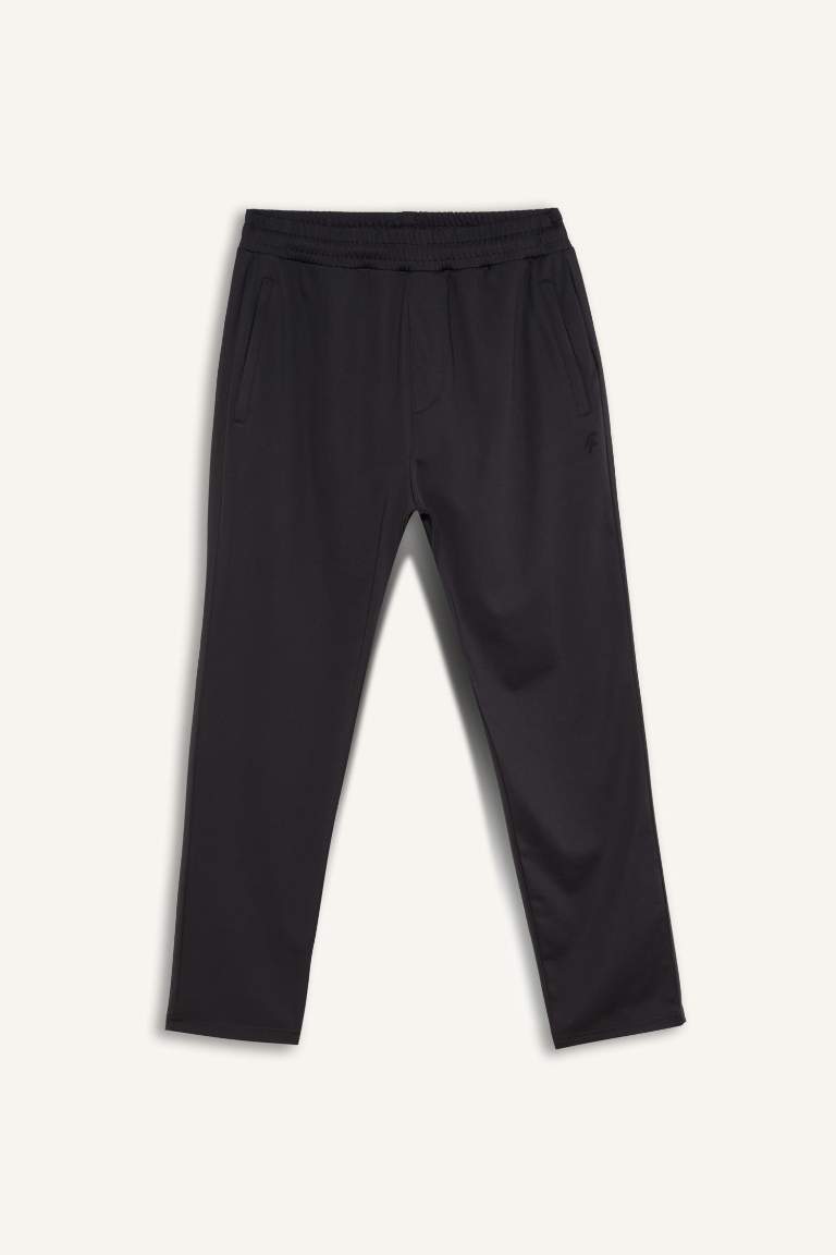 DeFactoFit Sporcu Jogger Eşofman Altı Slim Fit Dar Kesim Standart Paça Skuba Dalgıç Kumaş Beli Lastikli Düz Paça