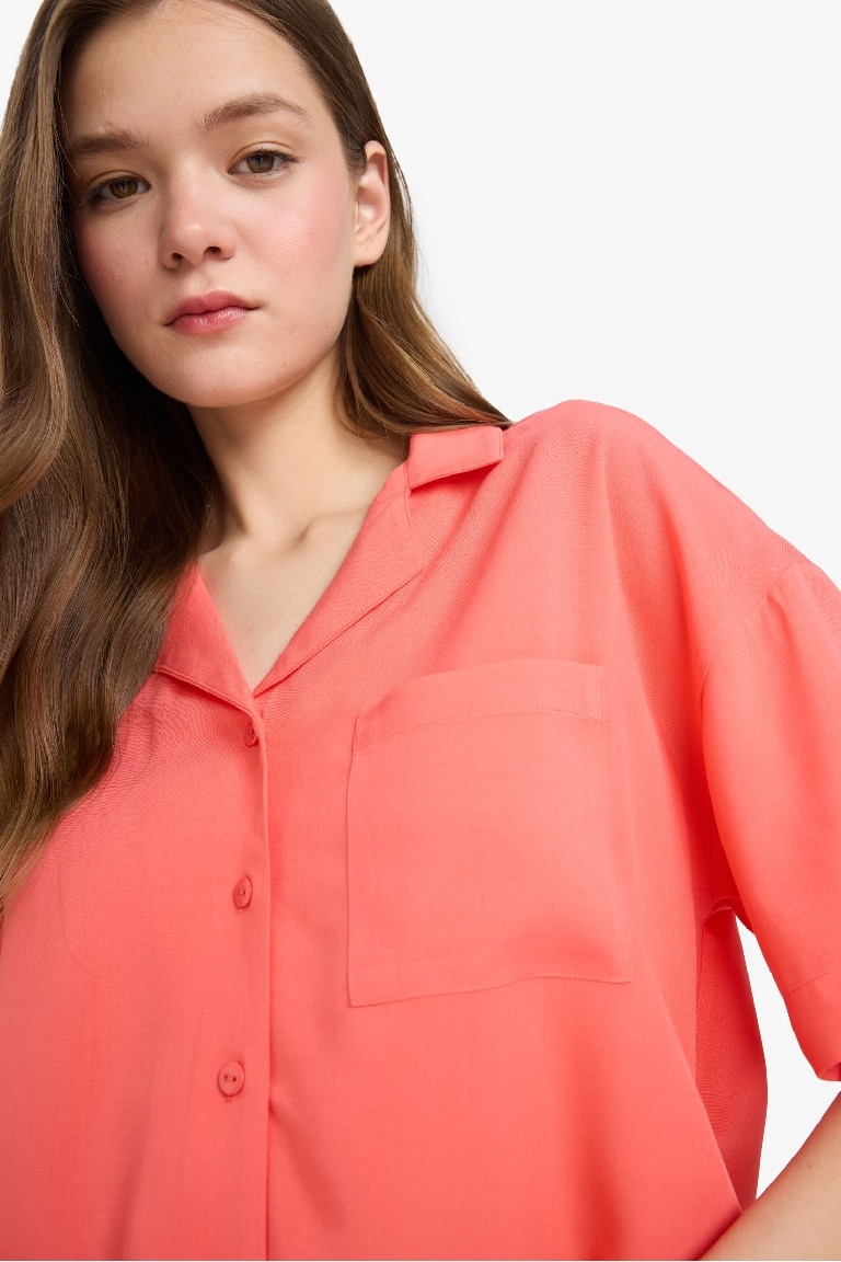 Cropped Fit Pajama Collar Short Sleeve Shirt