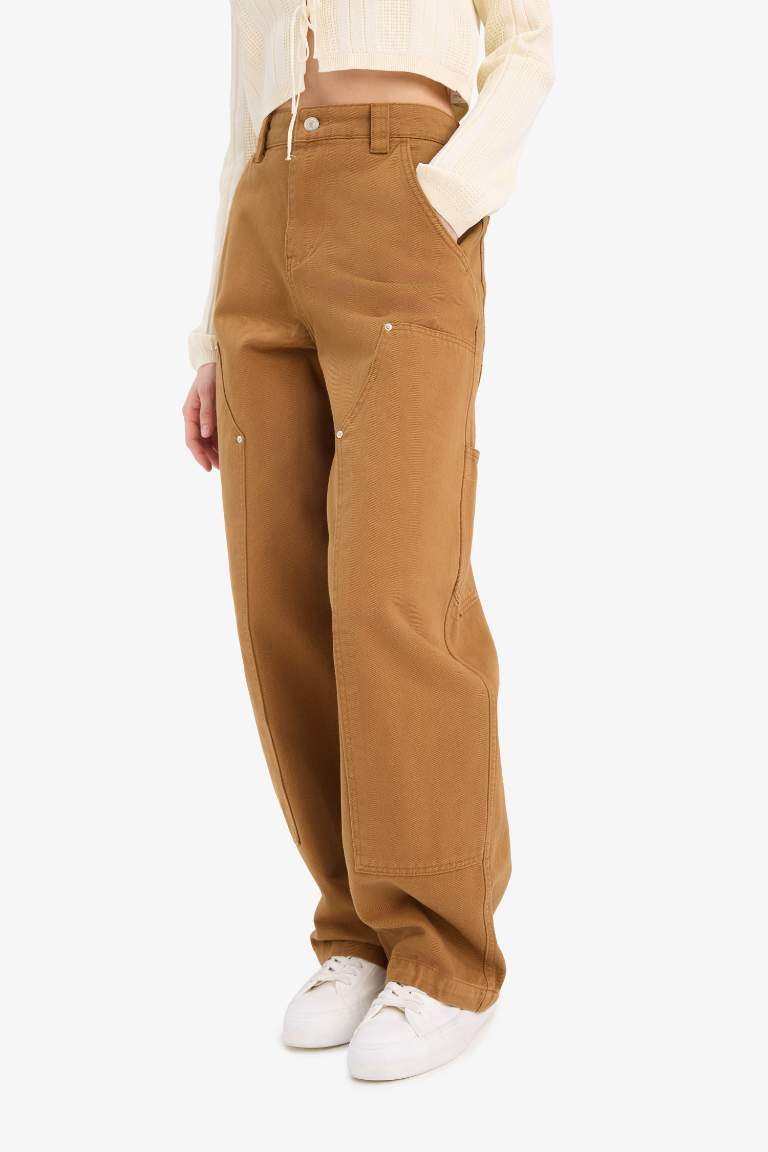 Pantalon Baggy en gabardine à taille normale