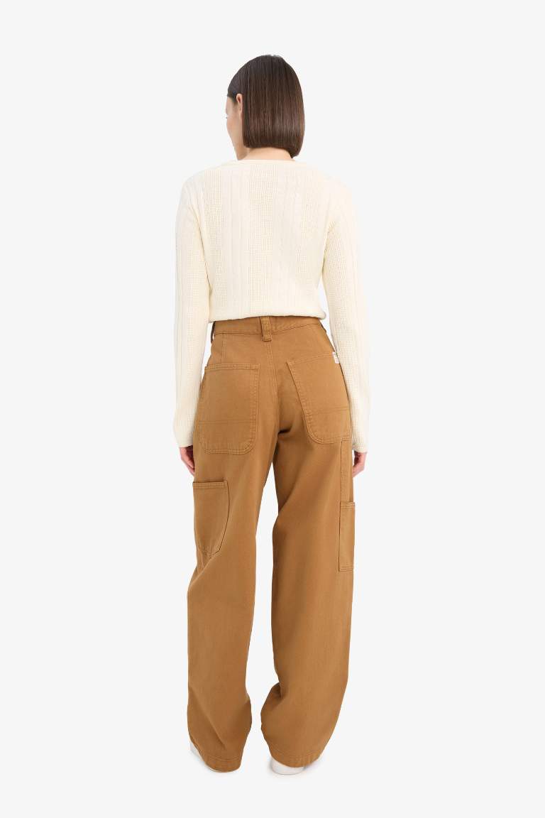 Pantalon Baggy en gabardine à taille normale