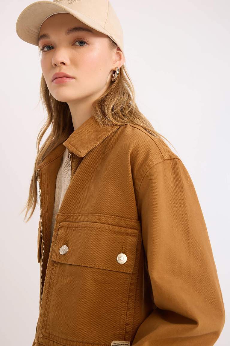 Crop Stand Collar Zippered Pocketed Gabardine Jacket