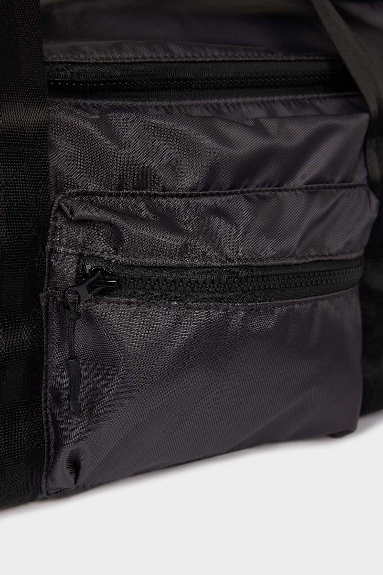 Man Twill Sports and Travel Bag