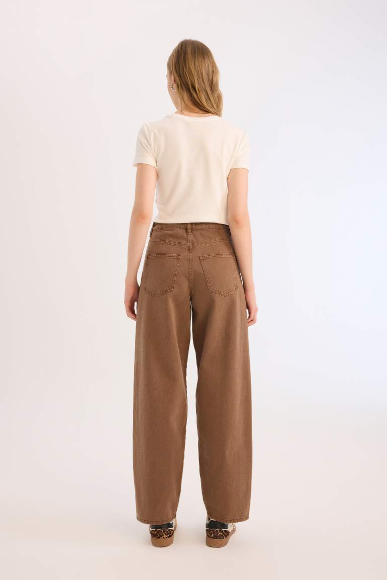 Pantalon baggy à taille normale en gabardine